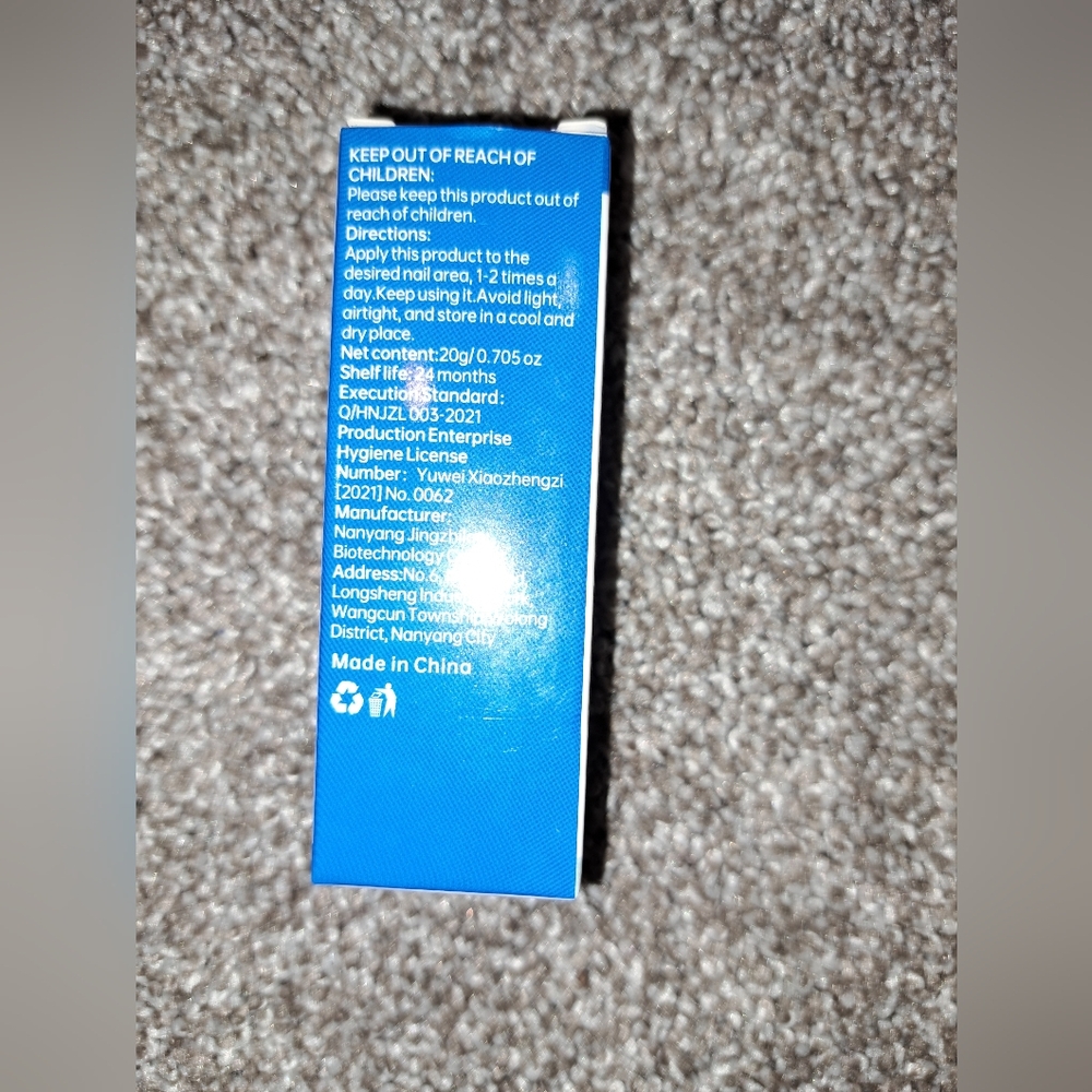 Nail Cream for Men Grooming - Blue/White - Picture 2 of 3